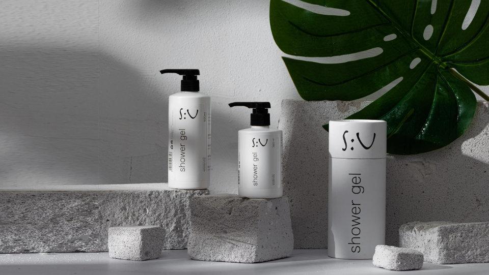 S:U Shower Gel auf Naturstein